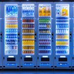 La Chef-d’œuvre de Distributeur Automatique : L’Installation Artistique Éblouissante d’Osaka Dévoilée 